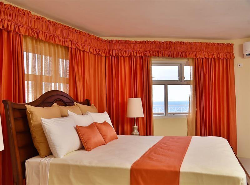 Hotel Grand A View Montego Bay Eksteriør billede